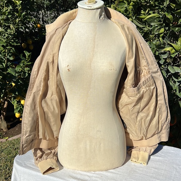 1980's Members Only rainbow tag Mens Members Only Jacket.😍 - Picture 13 of 17